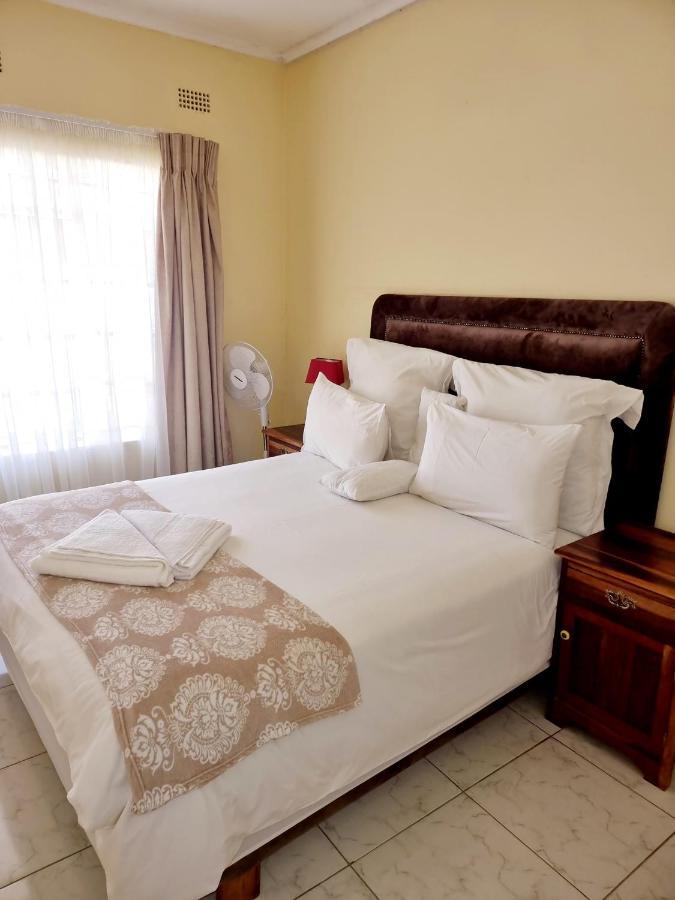Palm Villa Harare Exterior photo