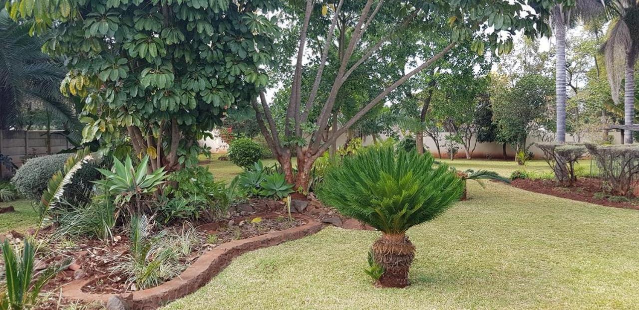 Palm Villa Harare Exterior photo